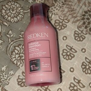 Redken Volume Injection Volumizing Shampoo.